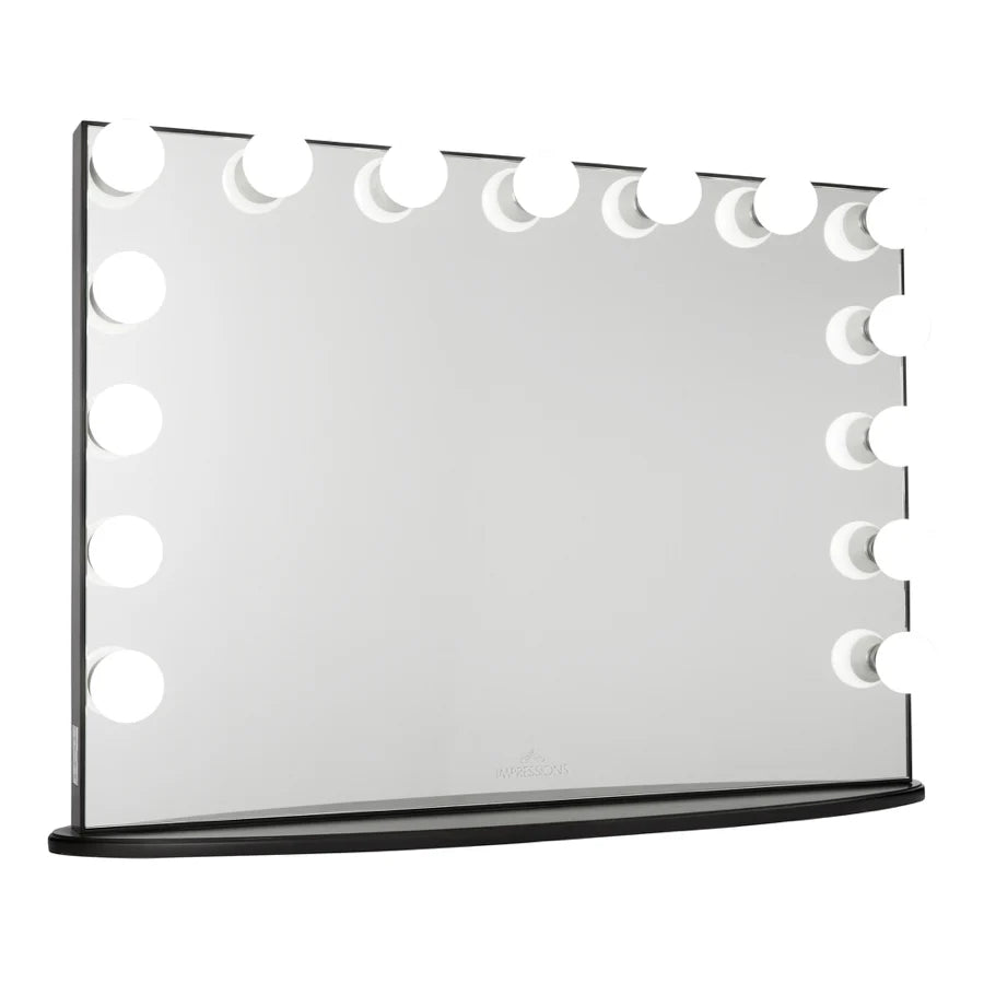 Mirror Daye