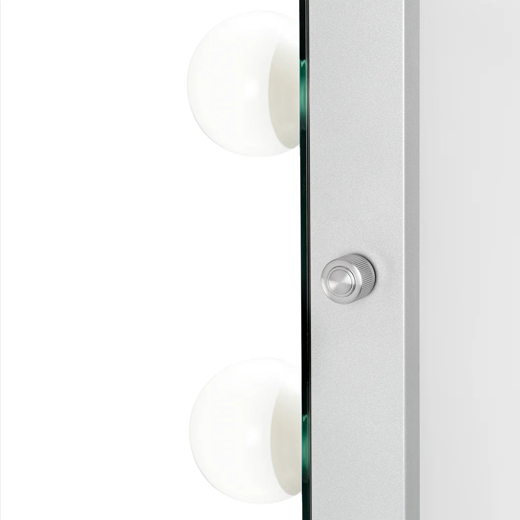 Vanity Ultra Mirror