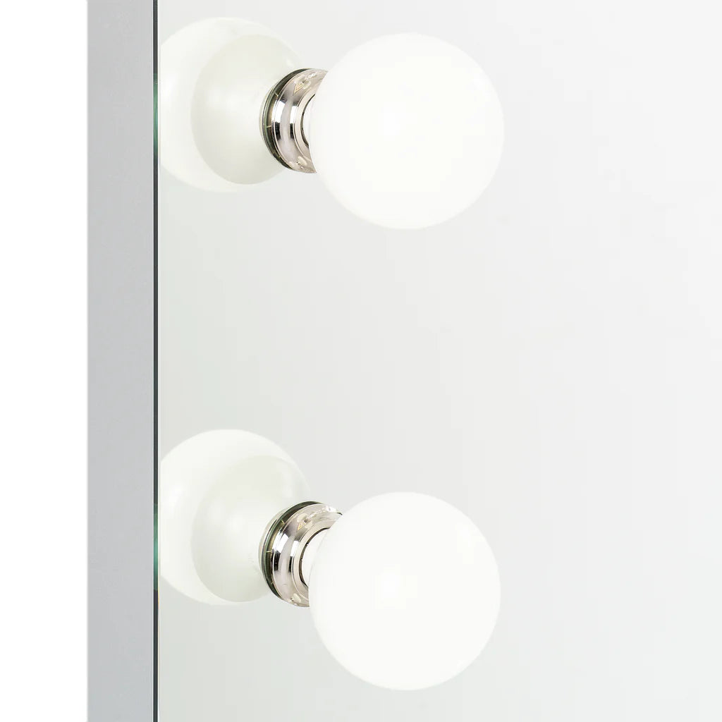 Vanity Ultra Mirror